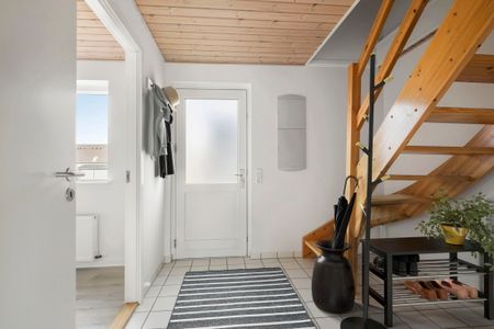 5-værelses rækkehus med egen have - Foto 2