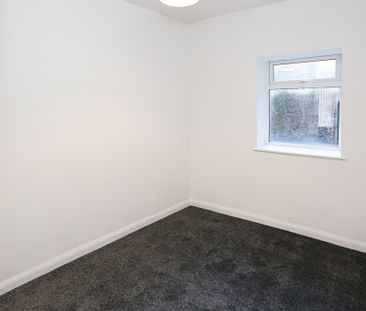 9 Crosby Street, Bangor, BT20 5EE - Photo 2