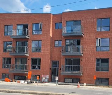 Luxueux condo neuf et moderne 3 1/2 Métro PIE-IX à louer Montréal -... - Photo 2