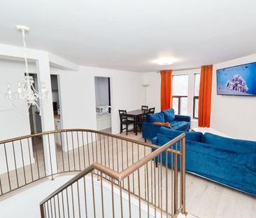 3 Bedroom - 1771 Rue St-Denis, Montréal - Photo 2