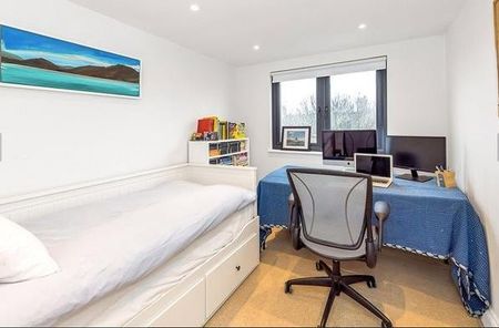 4 Bed Terraced House, Woodlands Road, E17 - Photo 5