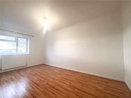 Falkland Road, Basingstoke, Hampshire, RG24 - Photo 5