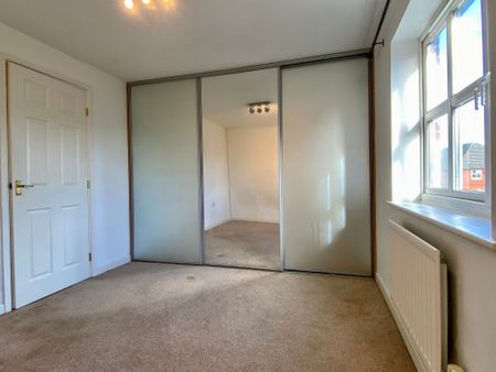 Massingham Park, Taunton, TA2 - Photo 2