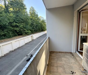 Location Appartement 3 pièces 84m² SIERENTZ 68510 - Photo 5