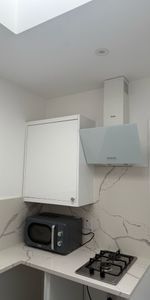 Studio Flat, Ashurst Drive, IG6 - Photo 3