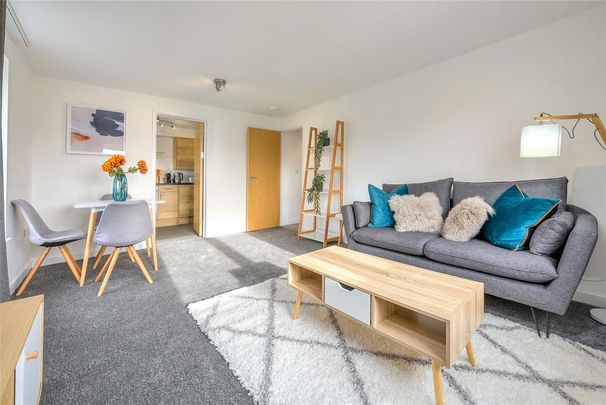 2 bedroom apartment to rent - Photo 1