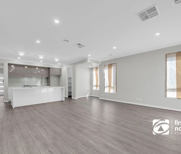 Modern Family Living in the Heart of Mount Atkinson Estate - Photo 3