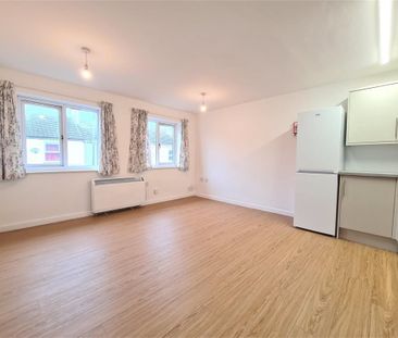 9 Hamilton Court, Stone Lane, Peterborough - Photo 4