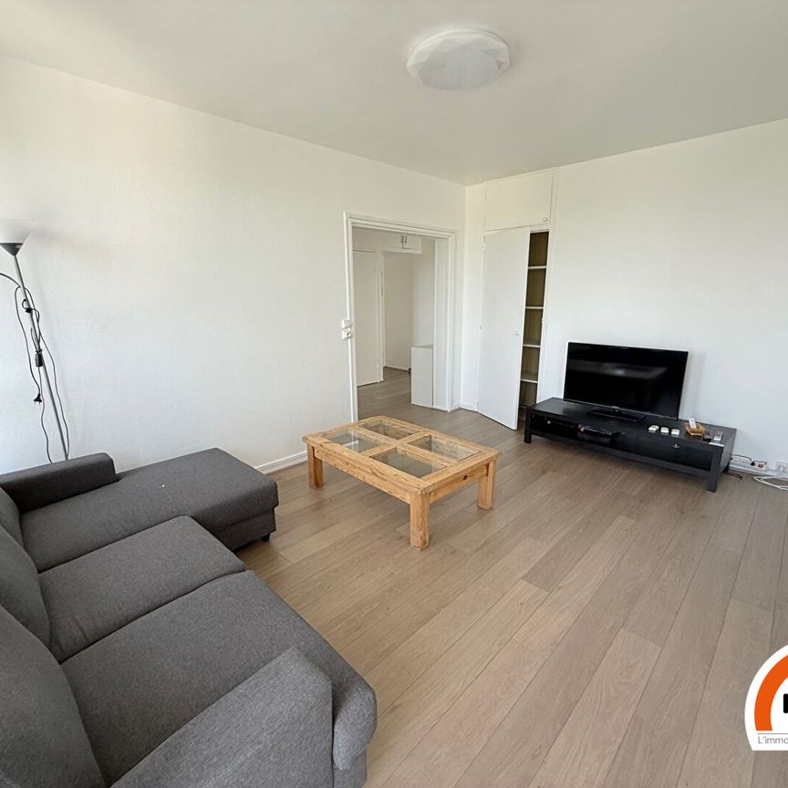 Location Appartement 4 pièces 71m² - Photo 1