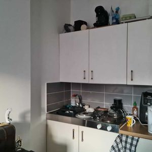 Studio for Student in Central Charminster - Photo 2