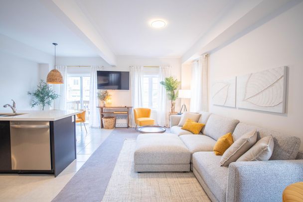 For Lease - 305 Garner Road Unit# 114, Hamilton, Ontario - Photo 1