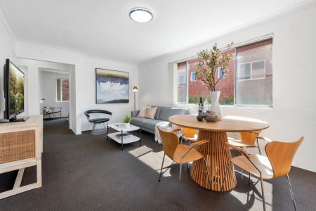 Situated at the Rear of Small Complex - Photo 4