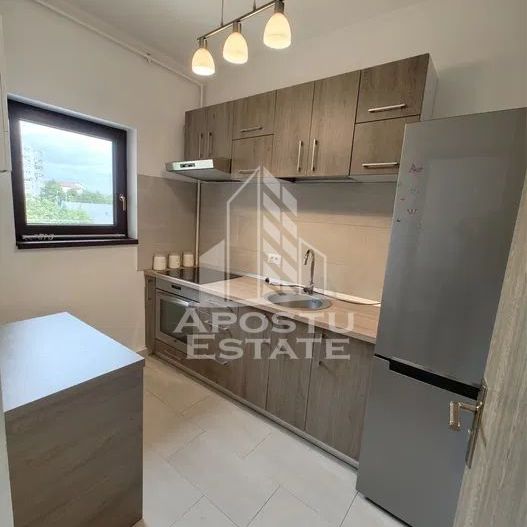Apartament cu 2 camere de inchiriat, Dumbravita, Loc de parcare - Photo 1