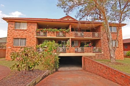 Great Location, Great Value! - Photo 2