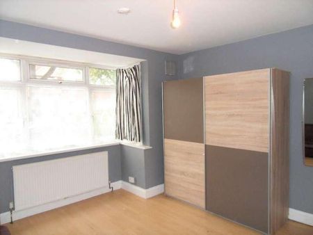 Legrace Avenue, Hounslow, TW4 - Photo 3