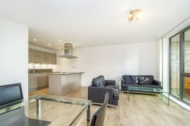 2 bedroom flat to rent - Photo 1