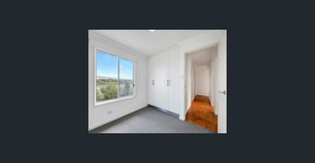 Modern Coastal Retreat in Peaceful Chiton - Photo 5