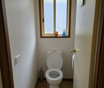 Narre Warren - Photo 1