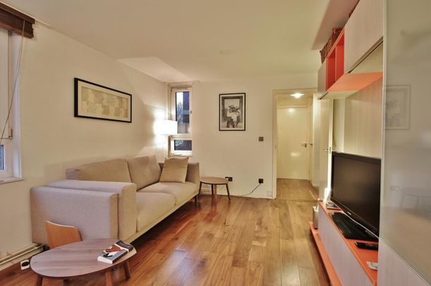 1 bedroom flat to rent - Photo 1