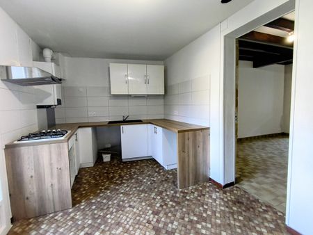 Location Maison 4 pièces 78m² MARMANDE 47200 - Photo 2