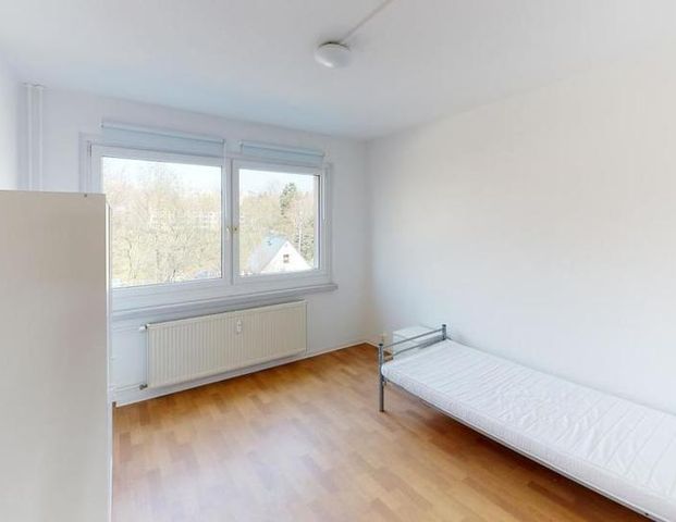 Direkt durchstarten - Möblierte 3-Raum-Wohnung mit Wanne - Foto 1