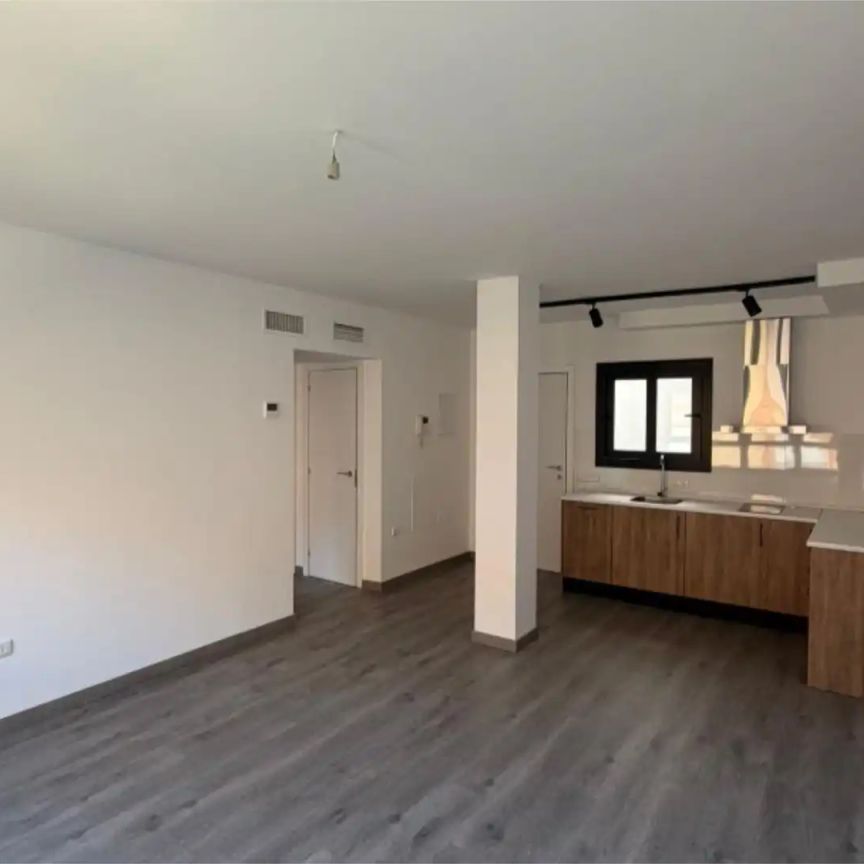 Piso de alquiler en Calle Hilera, 15, Carranque - Haza Cuevas - Photo 1