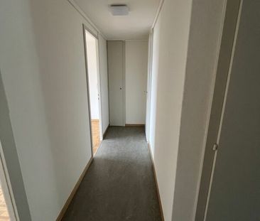 2½-Zimmerwohnung in der Altstadt von La Neuveville mit Seeblick - Photo 5