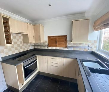 3 bedroom link detached house to rent - Photo 1