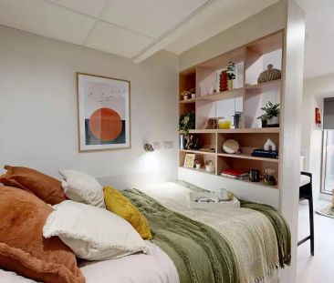 Classic Studio (Floors 20-29) - Photo 6