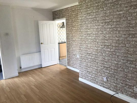 25 Torr Gardens, Larne, BT40 2JH - Photo 1