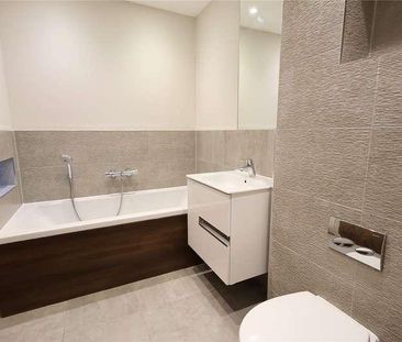 North Road, Woking, Surrey, GU21 - Photo 1