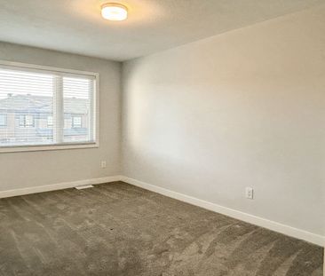 For Lease - 274 Ormiston Crescent, Barrhaven, Ontario - Photo 6