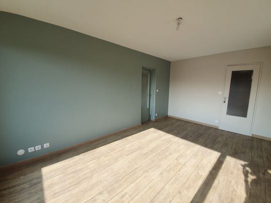 Location Appartement 2 pièces 51m² VALENCIENNES 59300 - Photo 1