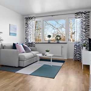 Valstavägen 56 - Photo 2