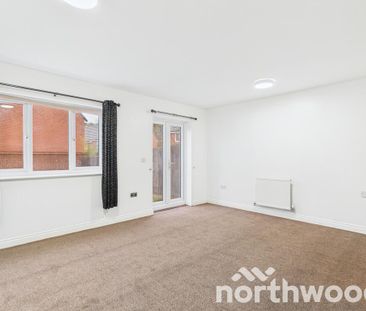 4 bedroom semi-detached house to rent - Photo 2