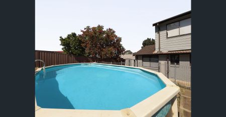 Family Friendly Home Offering Space & Comfort - Photo 5