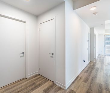 For Lease - 4065 Confederation Parkway Unit# 2003, Mississauga, Ont... - Photo 3