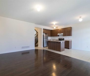 For Lease - 7 Cherna Avenue, Markham, Ontario - Photo 5