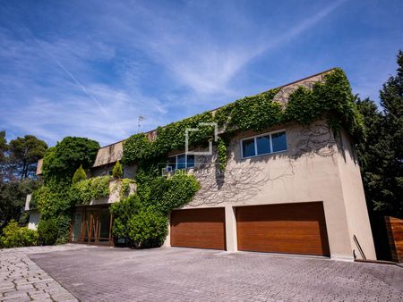 7 Bedroom house / villa for rent in Aravaca, Madrid - Photo 4