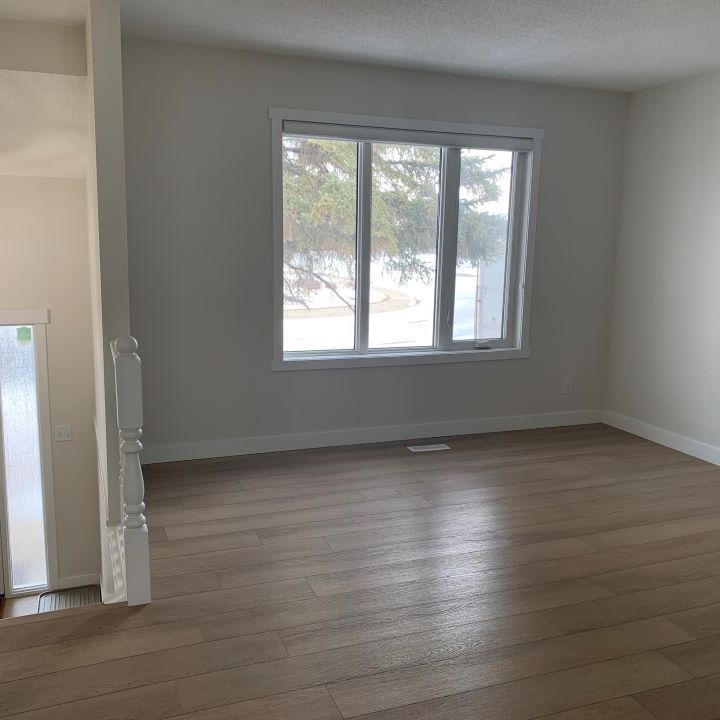 124 Dixon Crescent - Photo 1