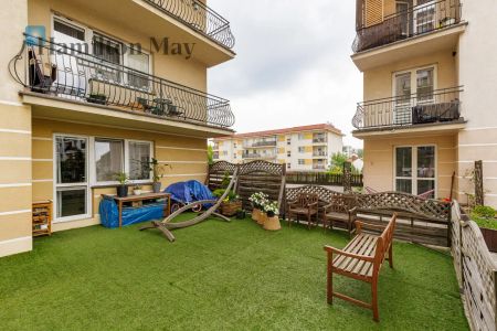 Dwupokojowe mieszkanie z tarasem 100 m² zlokalizowane na spokojnym osiedlu na Bemowie - Photo 2