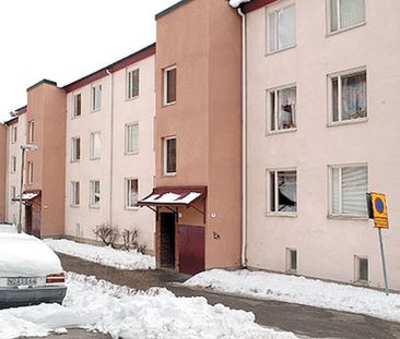 Fäbodvägen 7, Skogås - Photo 1
