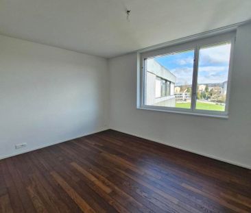 2.5 Zimmer, 76 m², 4. Stock - Photo 1