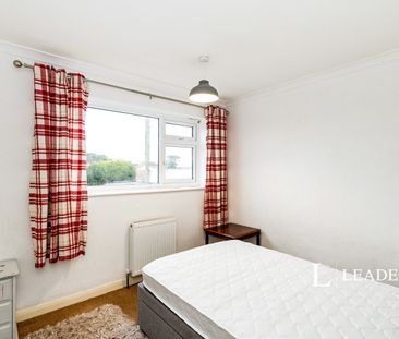 4 bedroom house to rent Southwood Road, Hayling Island, Hampshire, ... - Photo 5