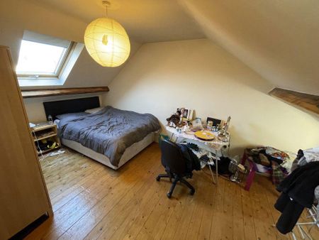 6 bedroom terraced house to rent - Photo 3