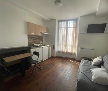 Location Appartement 1 pièce 15m² COULOMMIERS 77120 - Photo 1