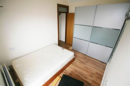 3, 94 Stranmillis Road, Stranmillis, Belfast, BT9 5AE - Photo 2