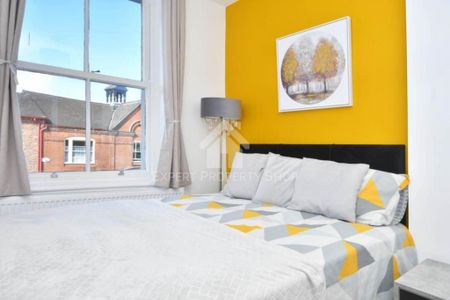 1 bedroom in a house share to rent - Photo 4