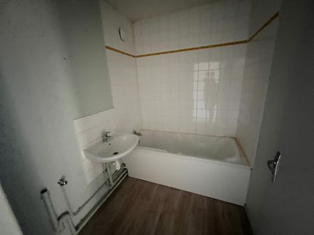 Location - Appartement T3 - 68 m² - Audincourt - Photo 5