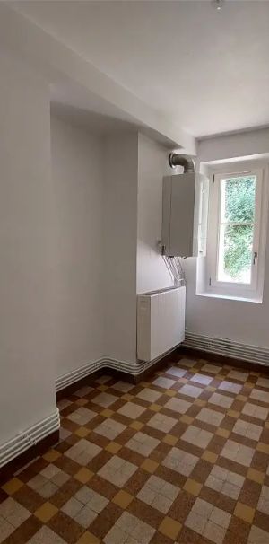Location appartement 1 pièce - 36m² à Rouxmesnil bouteilles (76370) - Photo 2